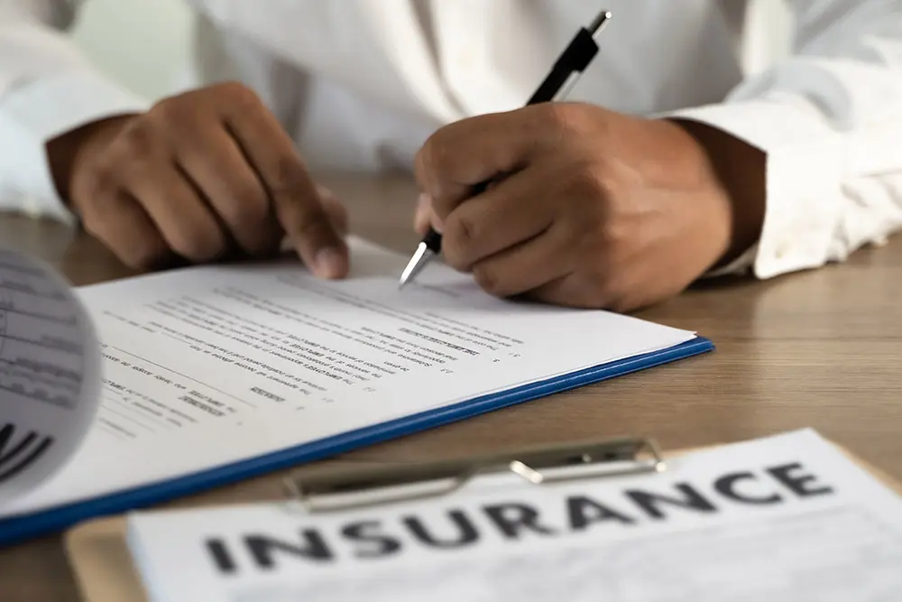 How Do I Deal With an Insurance Adjuster?